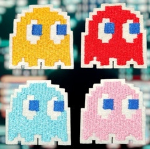 Red Pac-Man Ghost Embroidered Iron / Sew on Patch - Picture 2 of 2